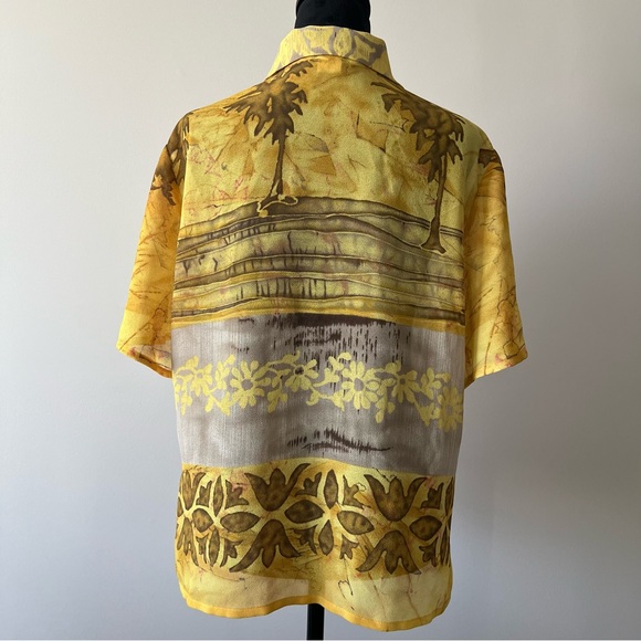 Vintage Hawaiian Yellow Organic Pattern Short Sleeve Button-Up Blouse - Picture 2 of 10